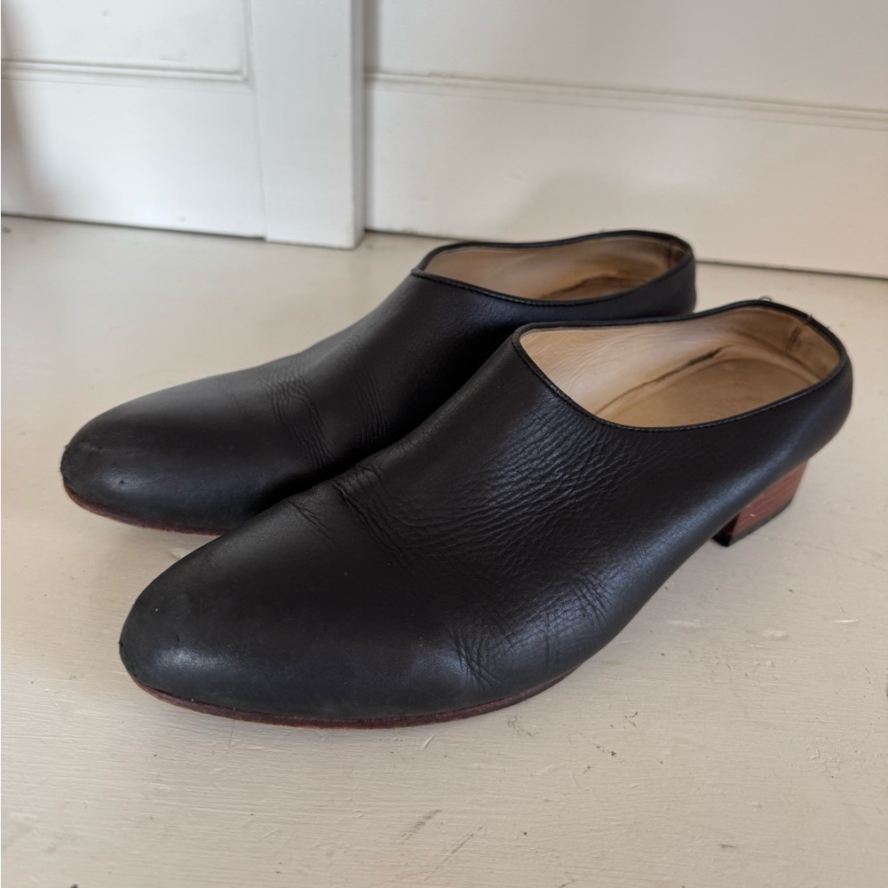Nisolo‎ Sofia black leather slip on mules size 8.5